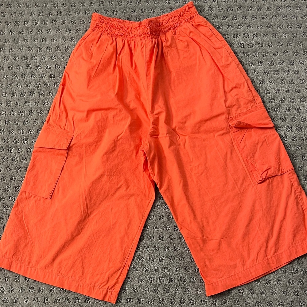 Women's Vibrant Orange Capris